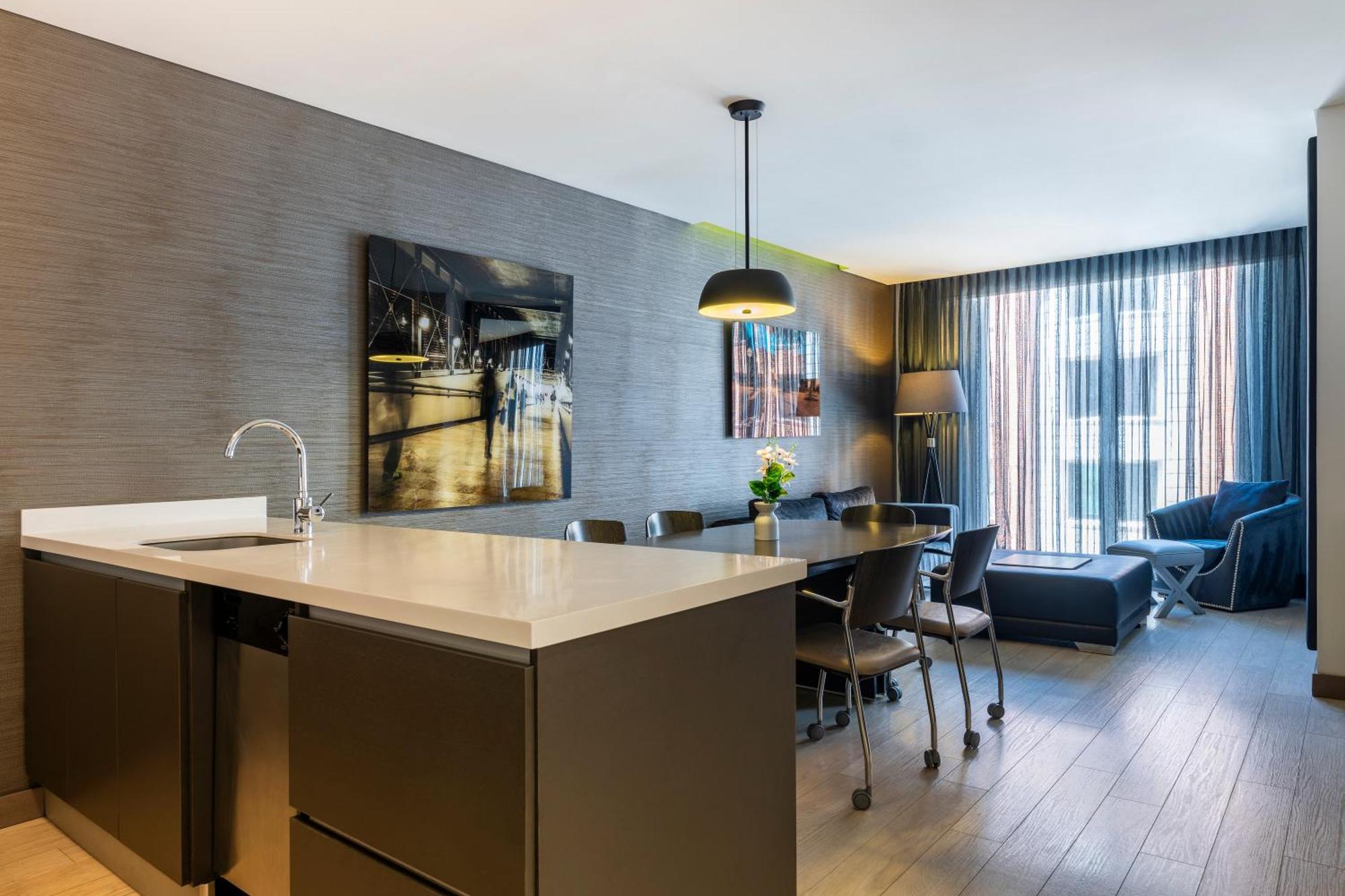 בוגוטה Hotel 100 Luxury Suites By Preferred מראה חיצוני תמונה A typical apartment at the hotel