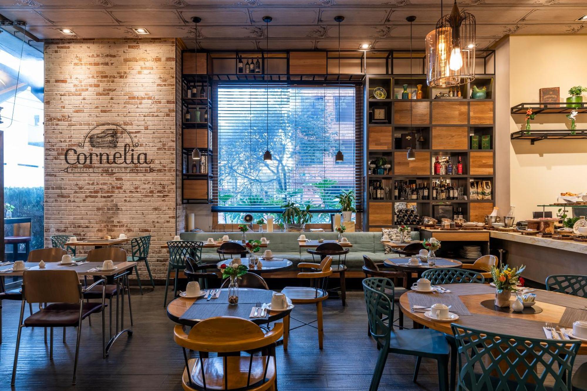 בוגוטה Hotel 100 Luxury Suites By Preferred מראה חיצוני תמונה Cornelia restaurant