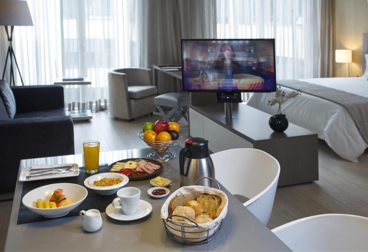 בוגוטה Hotel 100 Luxury Suites By Preferred מראה חיצוני תמונה A room at the hotel